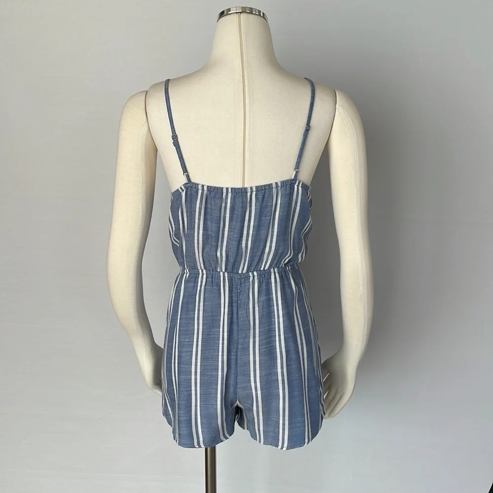 Abercrombie Romper Size Small Blue/White Stripe - Picture 9 of 10
